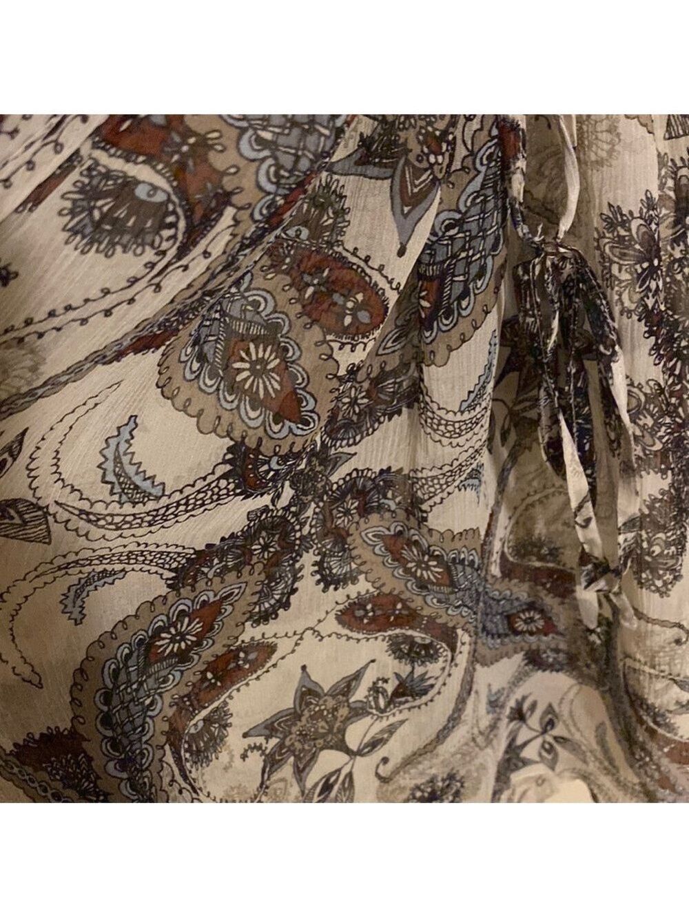 40. Club Monaco| Silk Paisley Print Dress. Small medium - Picture 13 of 14